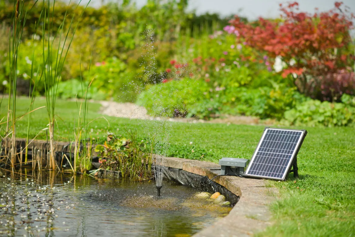 SolarMax 600 Accu Springvandssæt med solcelle